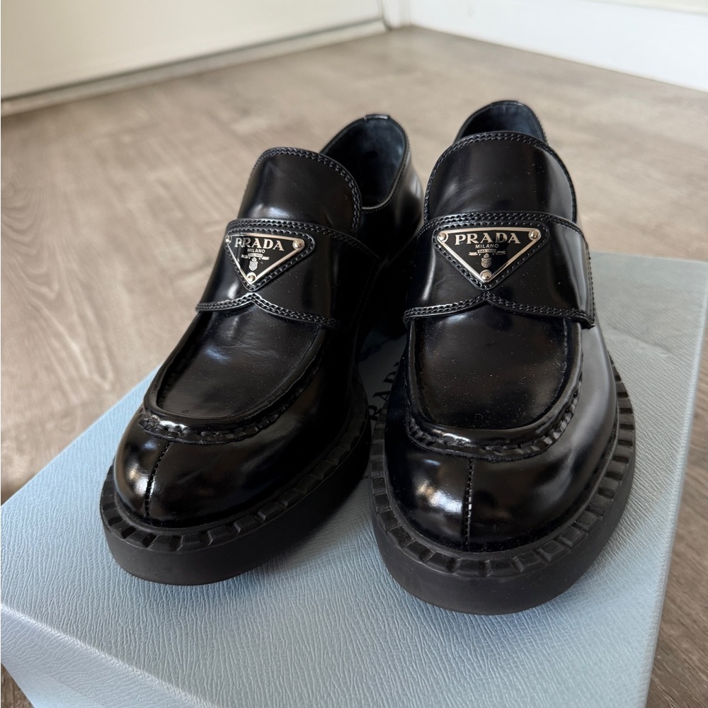 Prada W's Black Loafers